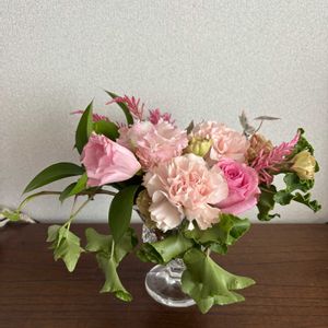 カーネーション,カーネーション,ケイトウ,トルコキキョウ,トルコキキョウの画像
