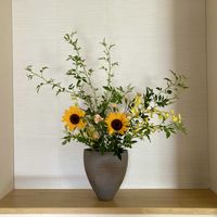ヒマワリ,スプレーカーネーション,オンシジューム,生け花,花のある暮らしの画像